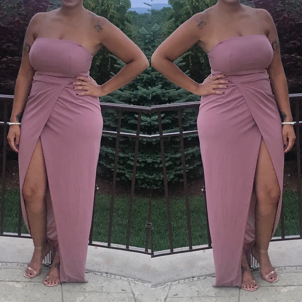 Strapless dress with slit
